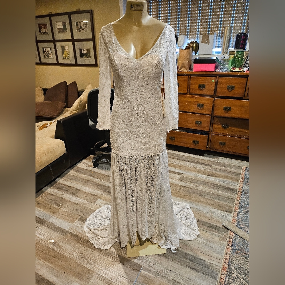 White Lace wedding dress